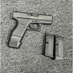 Used Glock 43 with 3 Magazines and Original Box Used Glock 43 with 3 Magazines and Original Box