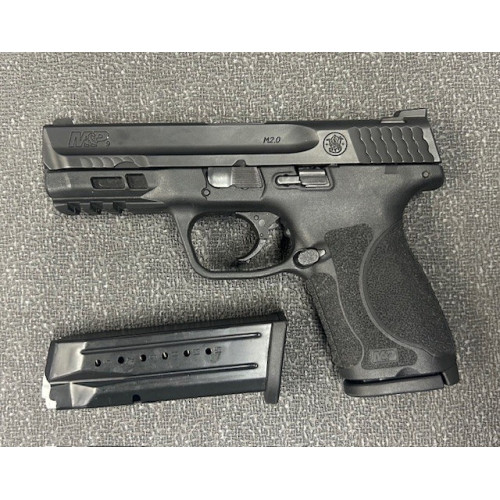 Used Smith & Wesson M&P9 M2.0 with 2 Magazines
