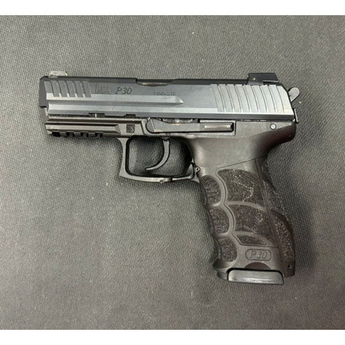 Used HK P30 V3 DA/SA and 3 Magazines