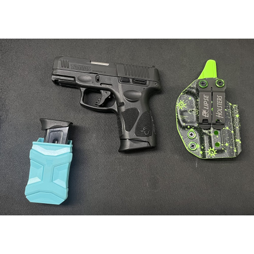 Used Taurus G3C with 3 Magazines, IWB Holster, and Magazine Carrier
